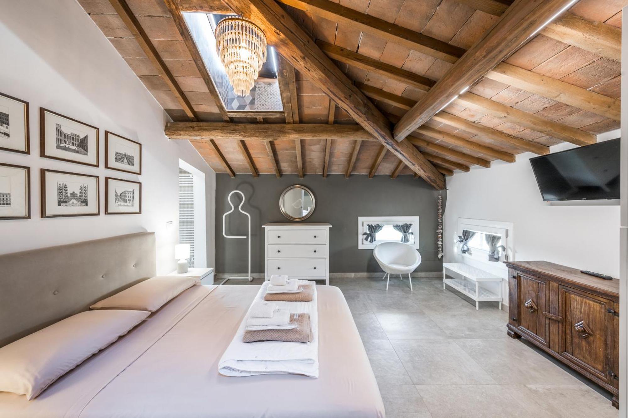Bed and Breakfast La Casa Di Valeria - Модена Экстерьер фото